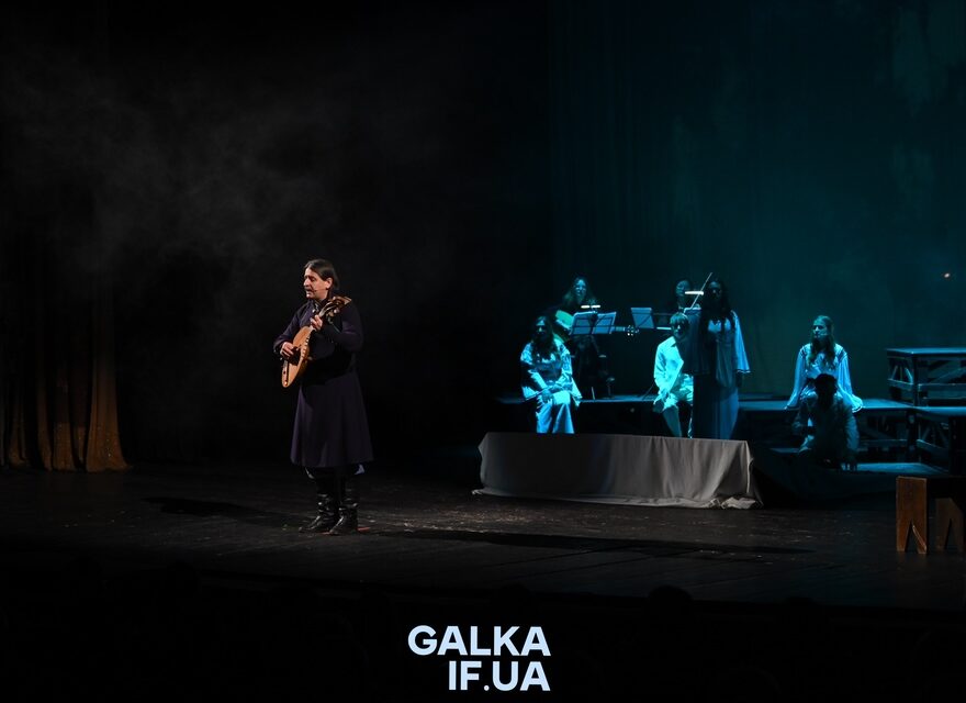 eZy-Watermark_24-11-2025_07-01-38-4900PM